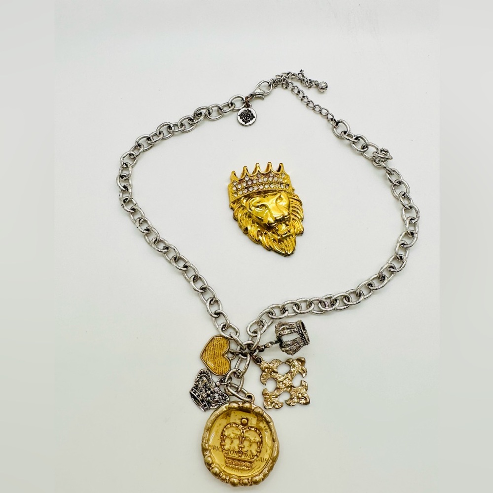 Crown Charm Necklace & Royal Rhinestone Lion